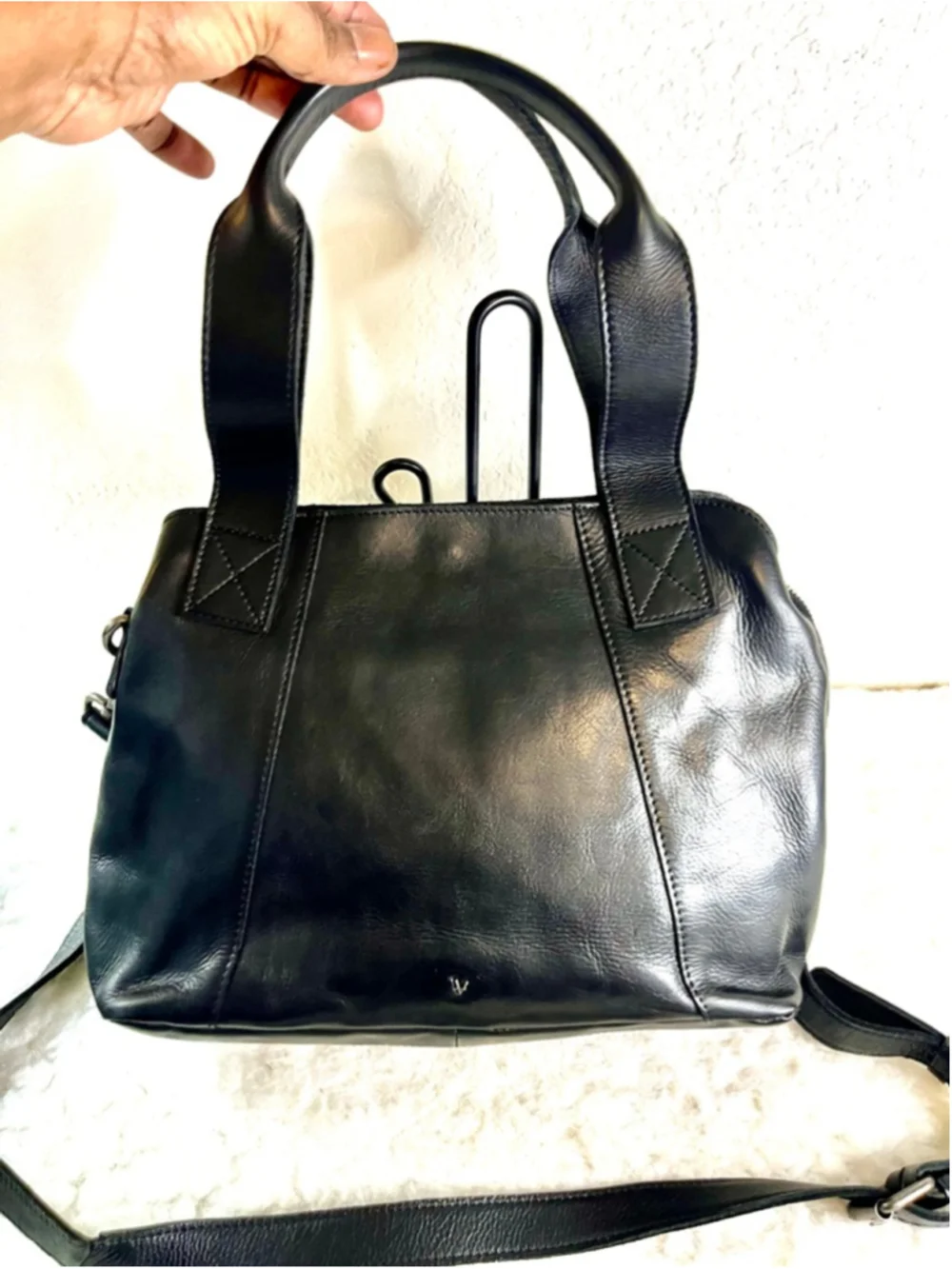 Vilenca Holland Leather Top Handle Convertible Crossbody Bag in Black